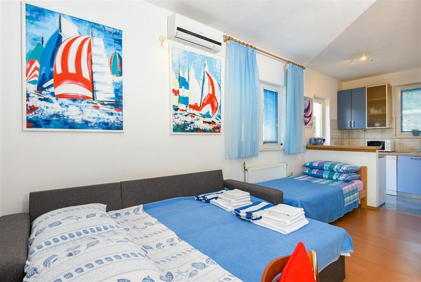 Apartment A1, for 2 persons