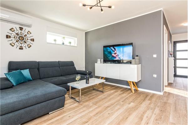 House K1, for 8 persons