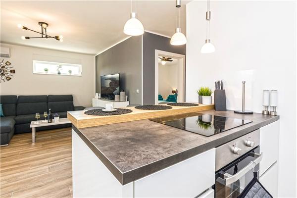 House K1, for 8 persons