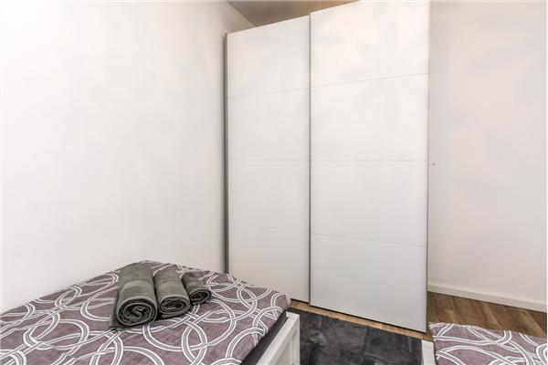 House K1, for 8 persons