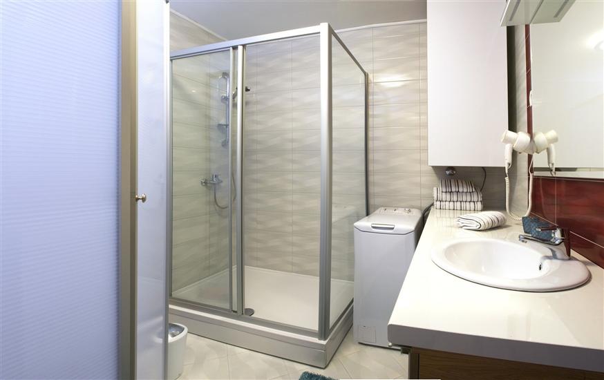 Apartment A1, for 6 persons