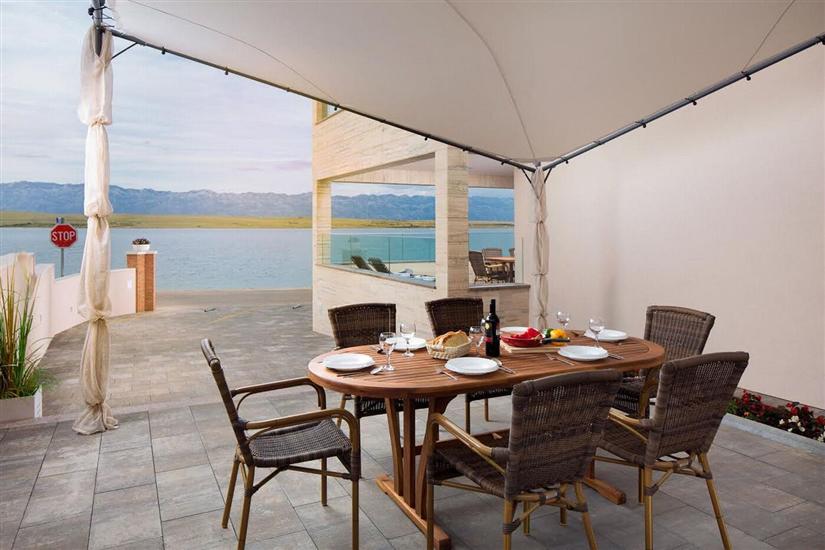 Apartments Vista Royal