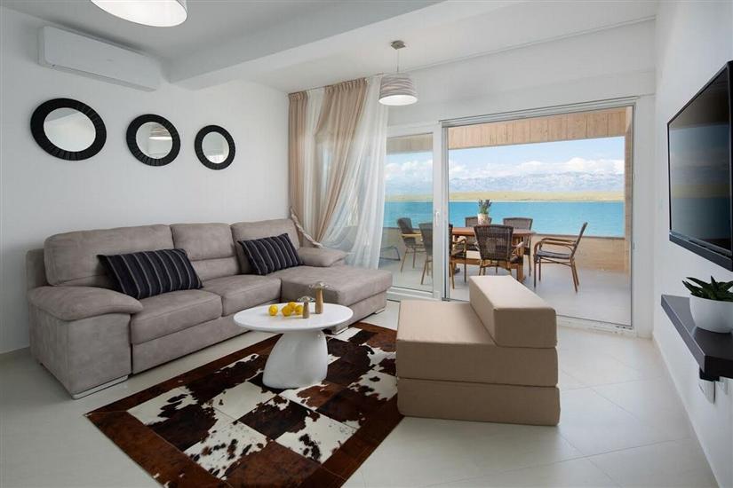 Apartment A2, for 4 persons