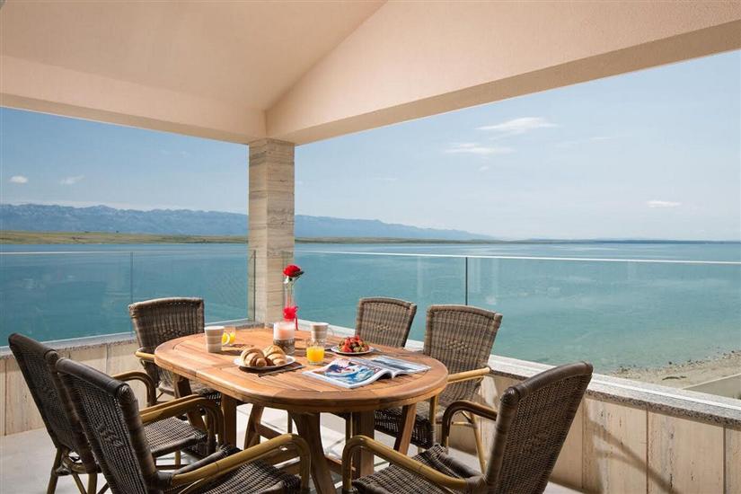 Apartment A5, for 4 persons