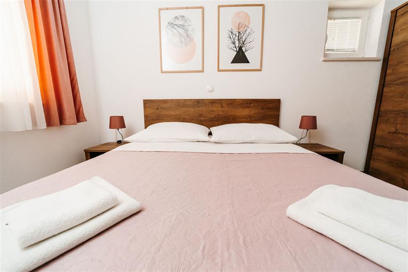 Apartment A3, for 6 persons