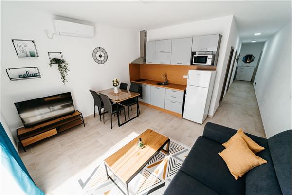 Apartment A4, for 6 persons