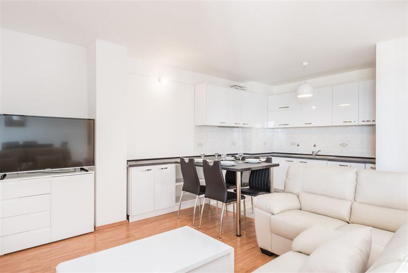 Apartment A1, for 6 persons