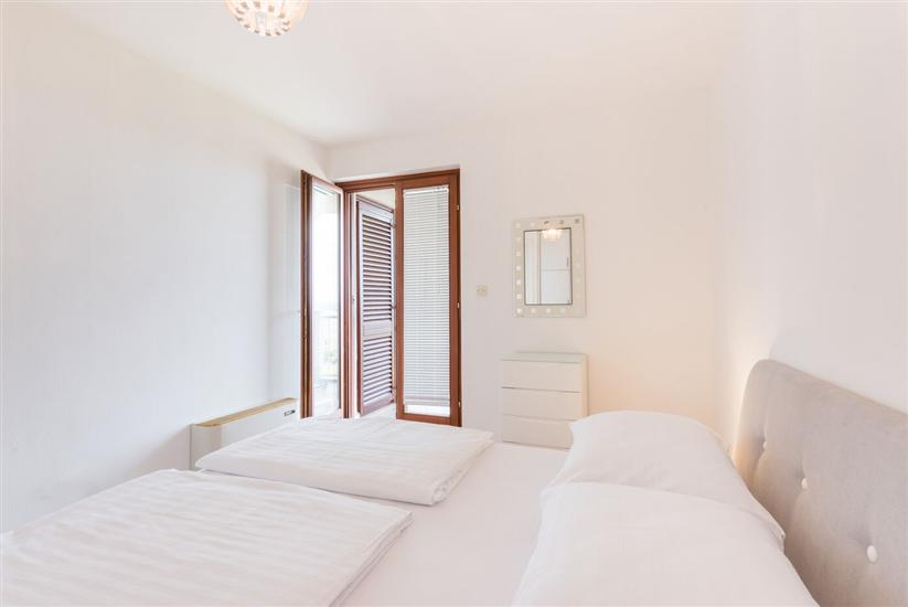 Apartment A1, for 6 persons