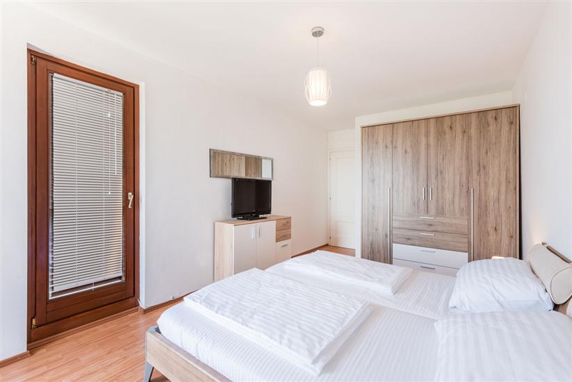 Apartment A1, for 6 persons