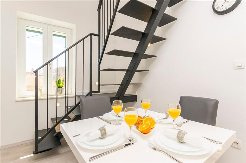 Apartment A7, for 4 persons