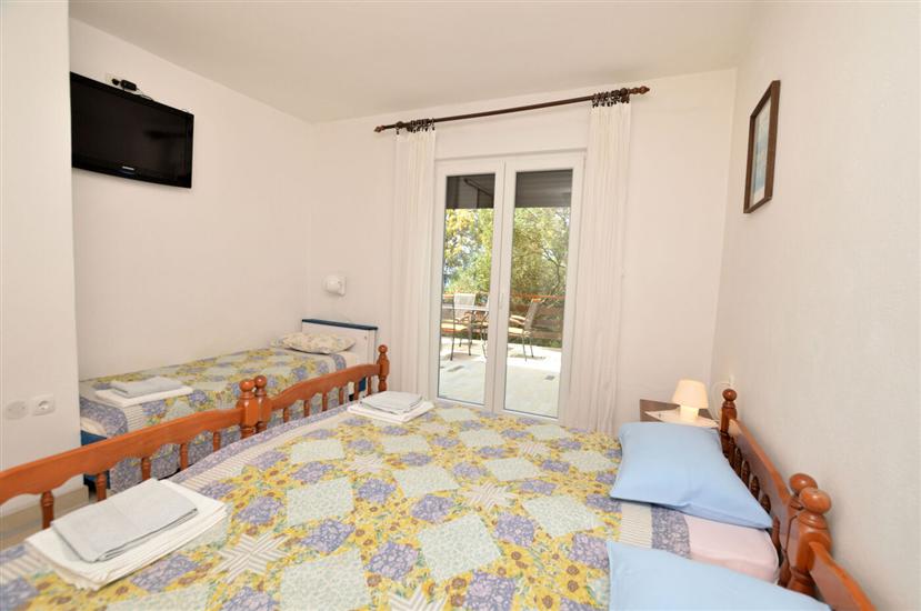 Apartment A1, for 7 persons