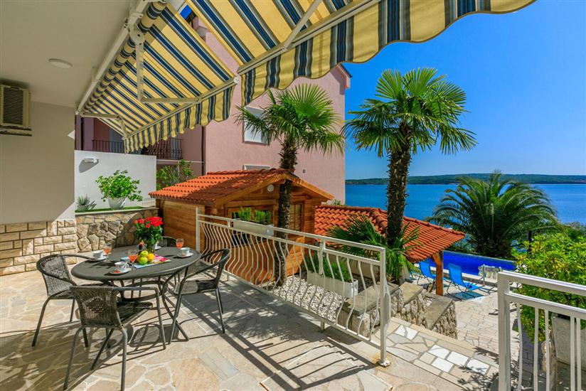 House A1, for 10 persons