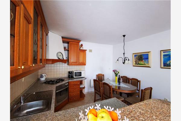 Apartman A1, na 5 osebe