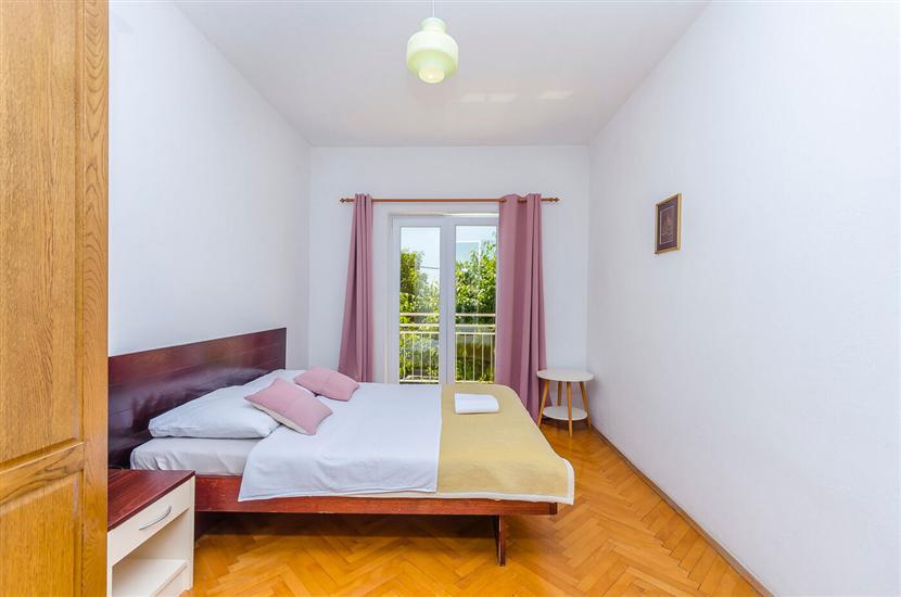 Apartment A1, for 6 persons