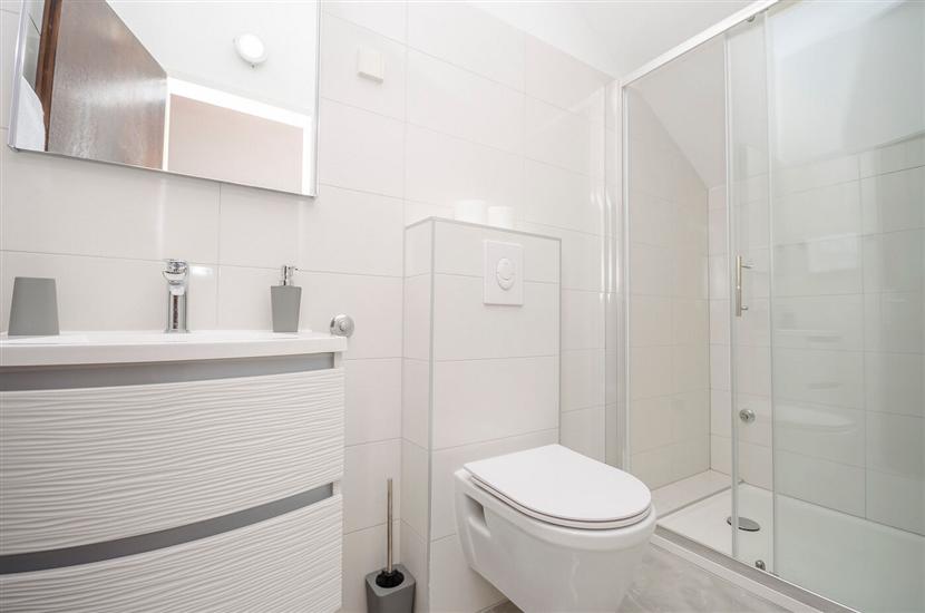 Apartment A2, for 6 persons