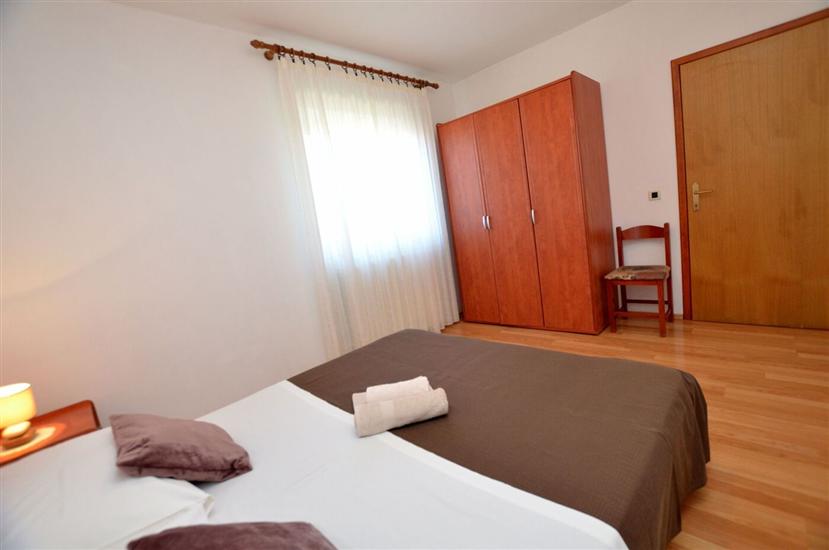 Apartment A1, for 6 persons
