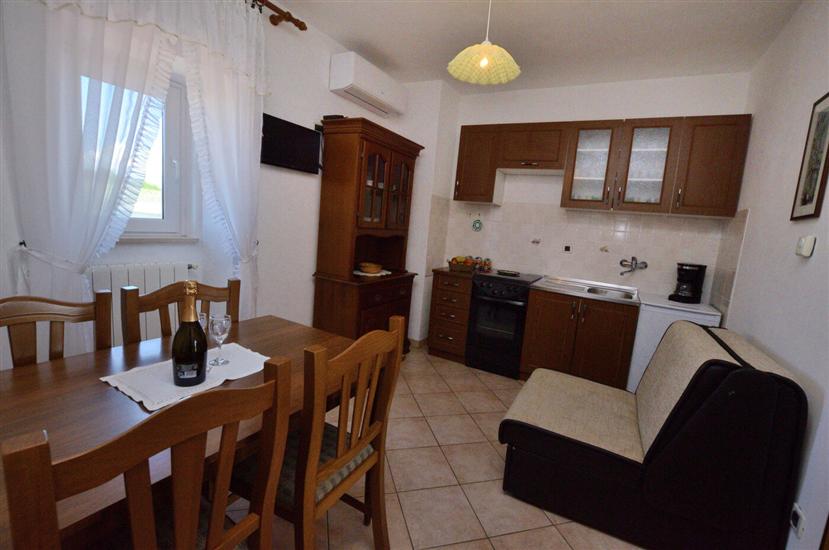 Apartment A2, for 4 persons