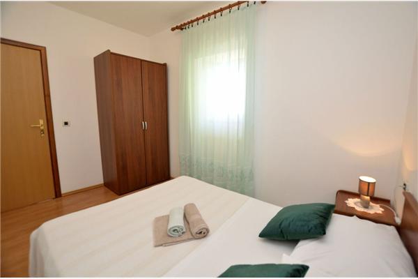 Apartment A2, for 4 persons
