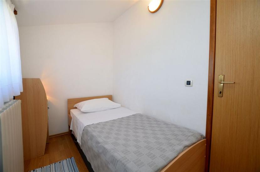 Apartment A3, for 7 persons
