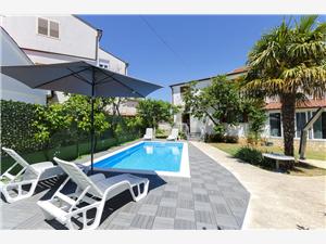 Appartement Milena Srima (Vodice), Kwadratuur 50,00 m2, Accommodatie met zwembad, Lucht afstand tot de zee 190 m