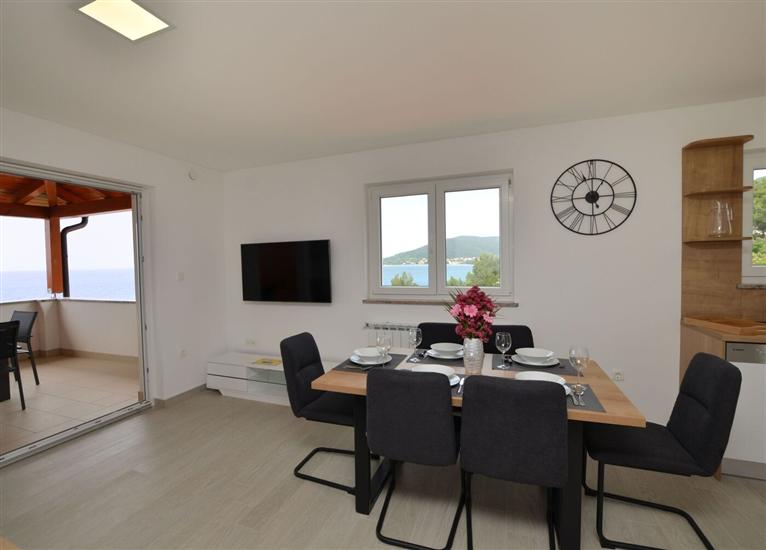Apartment A1, for 8 persons