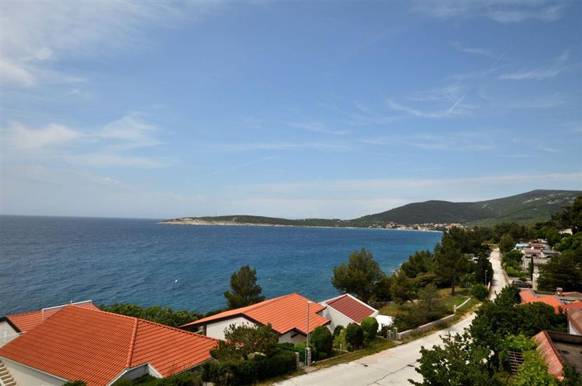 Apartment A1, for 8 persons