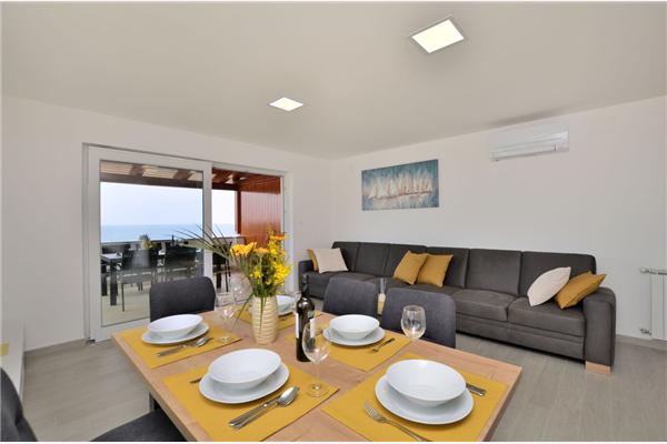 Apartment A2, for 8 persons