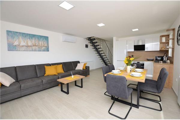 Apartment A2, for 8 persons