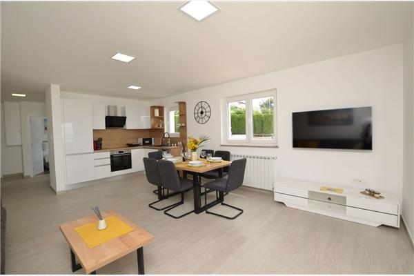 Apartment A2, for 8 persons