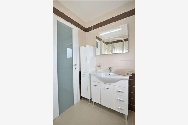 Apartment A2, for 8 persons