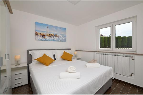 Apartment A2, for 8 persons