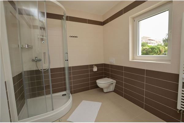 Apartment A2, for 8 persons