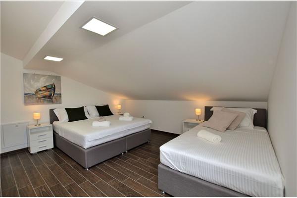 Apartment A2, for 8 persons