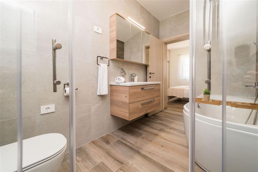 House K1, for 6 persons