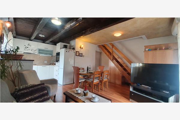 Apartment A1, for 5 persons