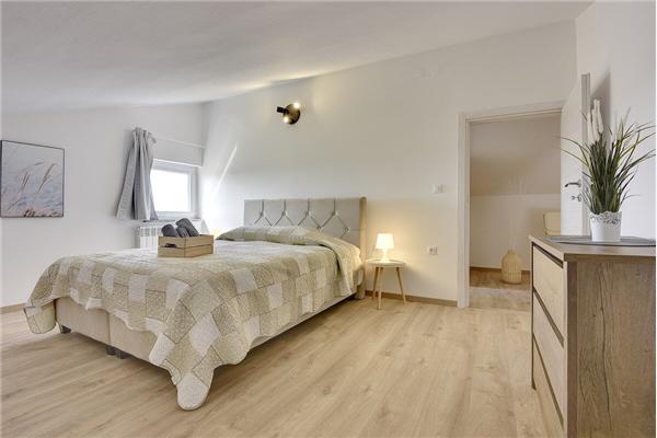 Apartment A1, for 6 persons