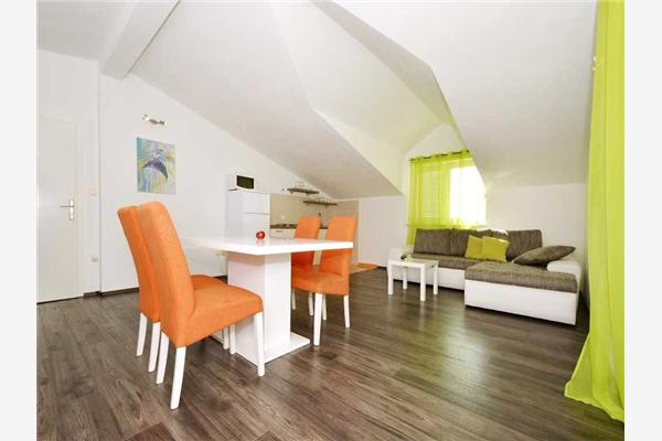 Apartman A4, na 4 osebe