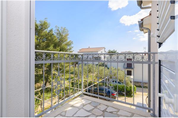 Apartment A1, for 5 persons