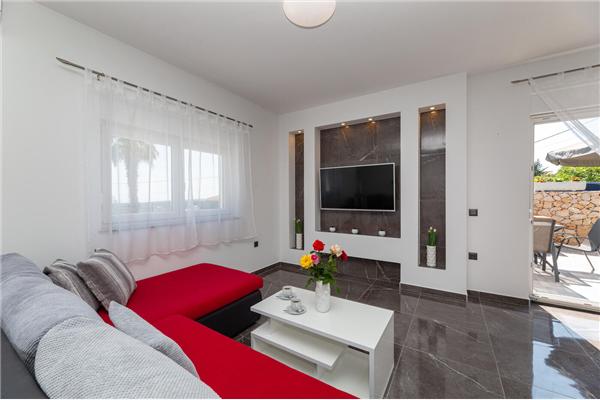 House K1, for 8 persons