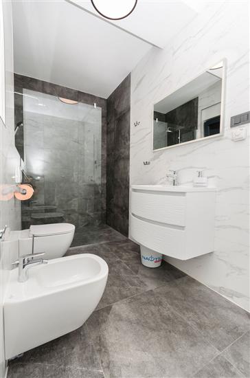 Apartment A2, for 5 persons