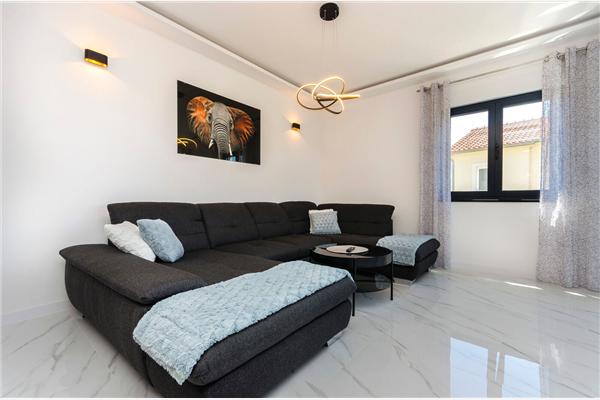 Apartment A2, for 5 persons