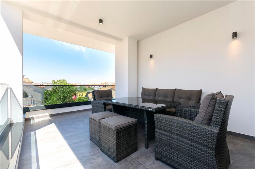 Apartment A2, for 5 persons