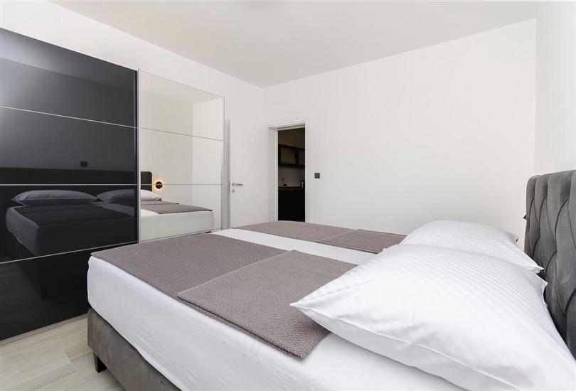 Apartment A2, for 5 persons