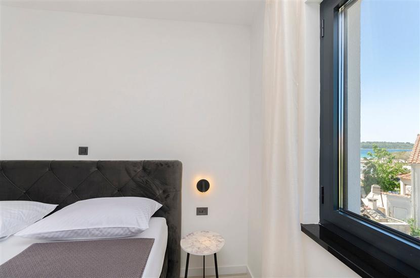 Apartment A2, for 5 persons