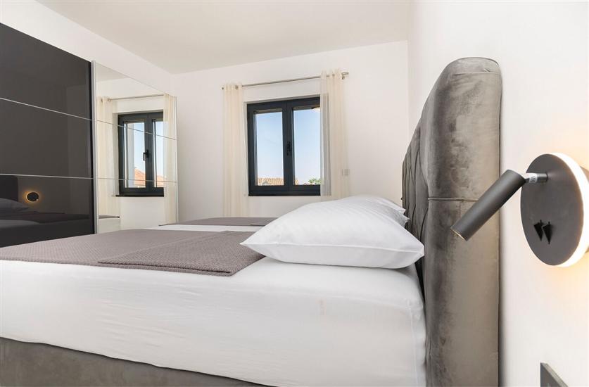 Apartment A2, for 5 persons