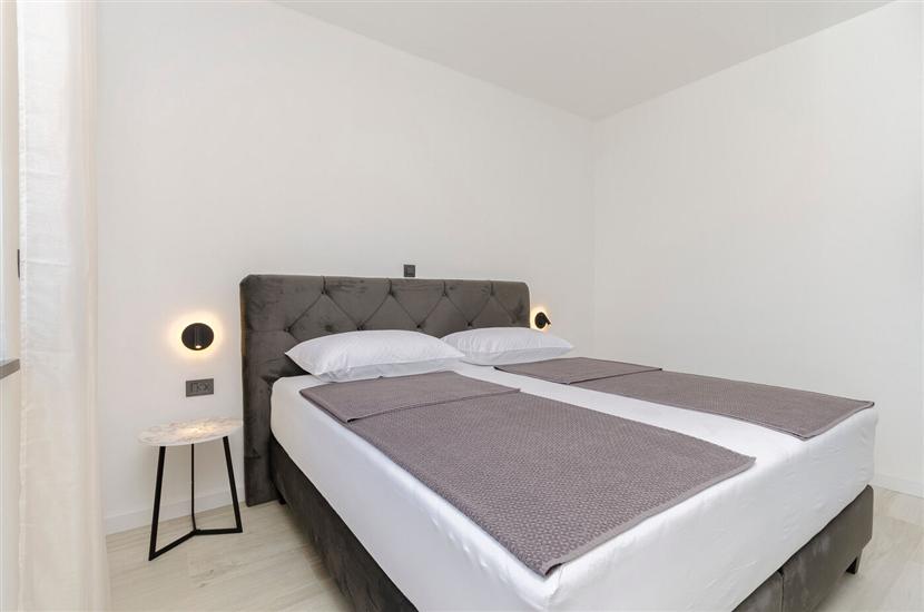 Apartment A2, for 5 persons