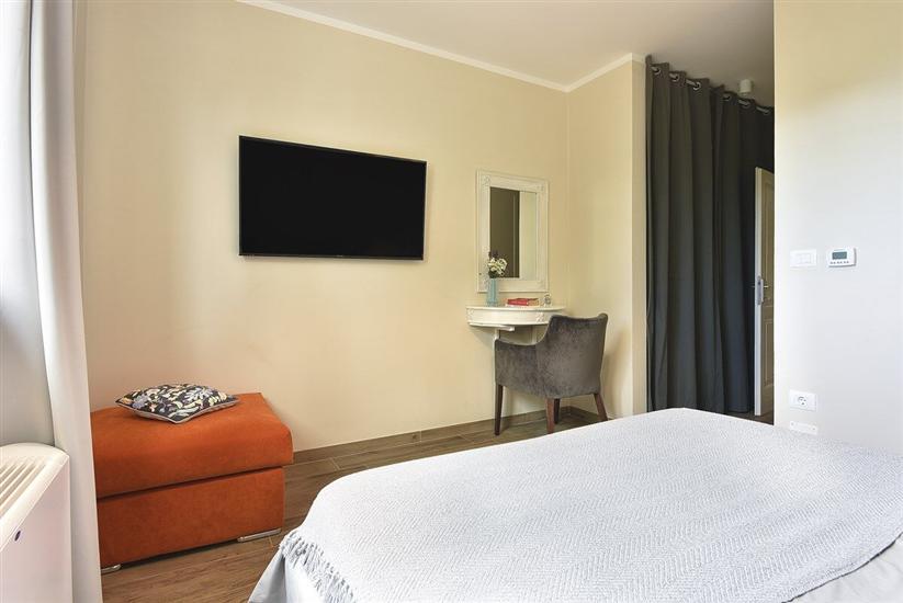 House K1, for 10 persons