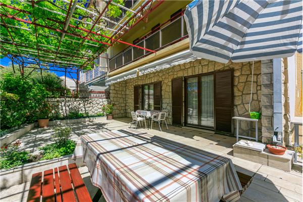 Apartment A1, for 4 persons