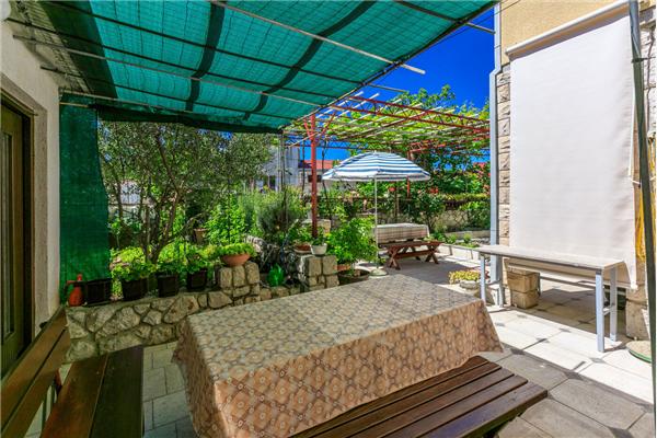 Apartment A1, for 4 persons