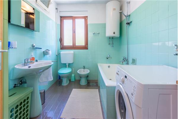 Apartment A2, for 5 persons